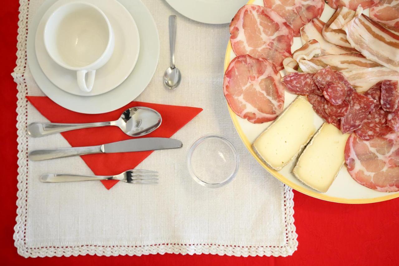 Bed and Breakfast Bella Vigezzo Craveggia Exterior foto
